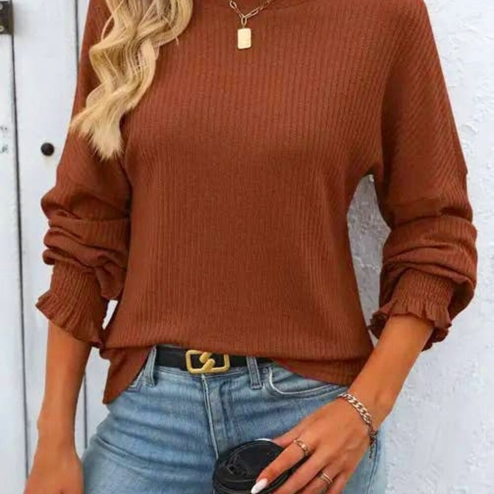 Women's Comfy Long-Sleeved Sweater - Caramel
